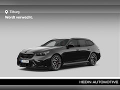 BMW 5-serie Touring - M5 | Iconic Glow | Bowers & Wilikins Sound System | M Drive Professional | Parking Assista