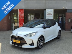 Toyota Yaris - 1.5 HYBRID EXECUTIVE PANODAK JBL-AUDIO PARKSENSOREN V+A HEAD-UP NAVI BLIND-SPOT STOEL/STUU