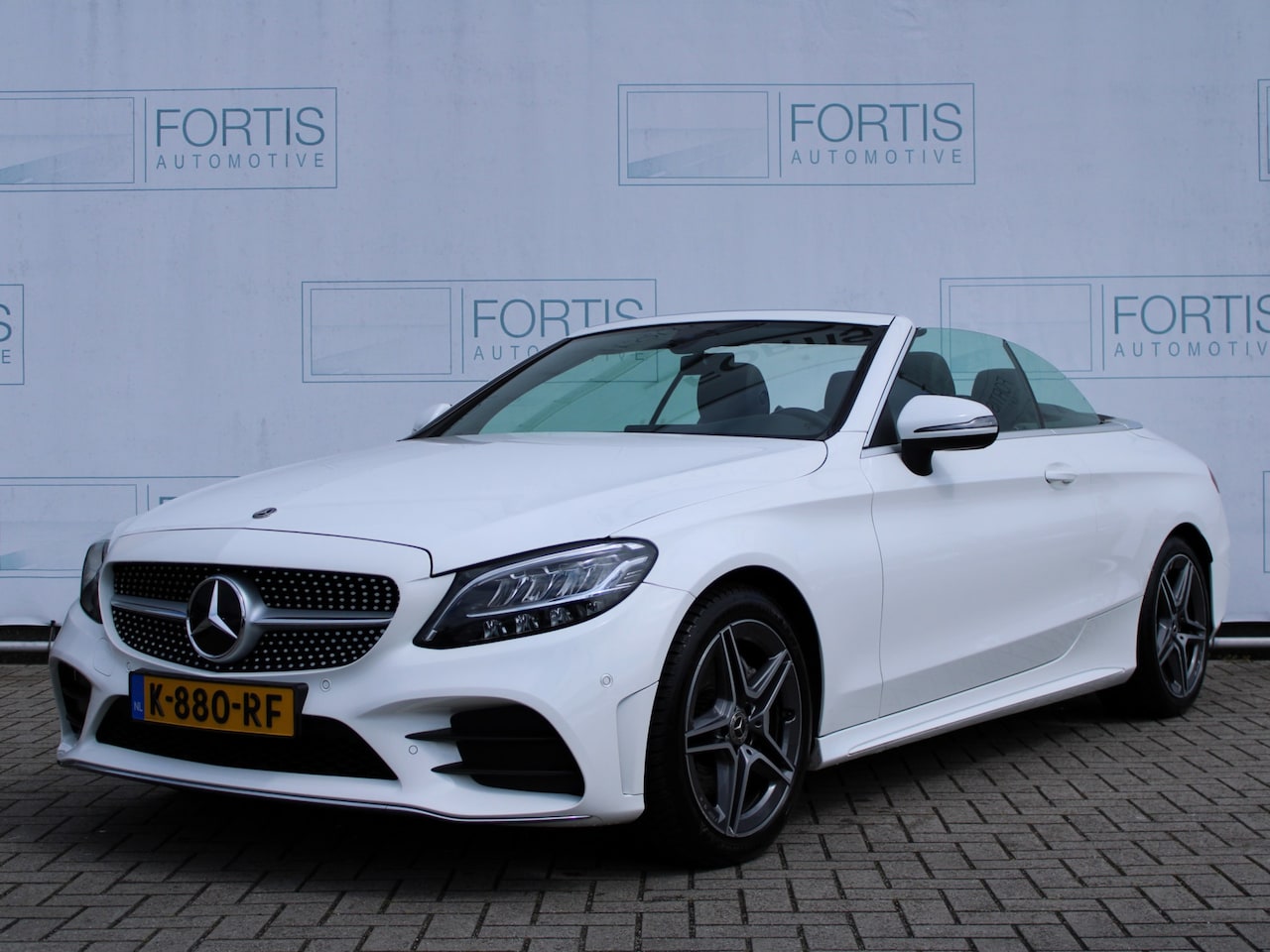 Mercedes-Benz C-klasse Cabrio - 180 Sport Edition AMG | NEKVERWARMING | STOELVERW | CAMERA | CARPLAY | DEALER ONDERHOUDEN - AutoWereld.nl