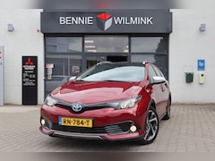 Toyota Auris Touring Sports - 1.8 Hybrid Freestyle Navi/Camera/Trekhaak/PanoDak
