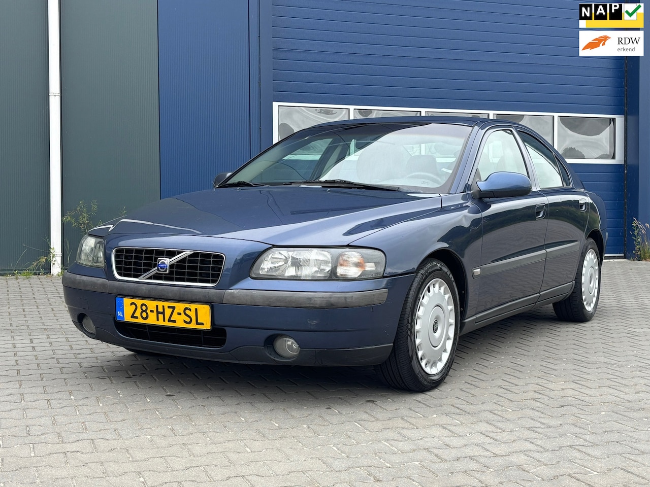 Volvo S60 - 2.4 Edition | Cruise control | - AutoWereld.nl