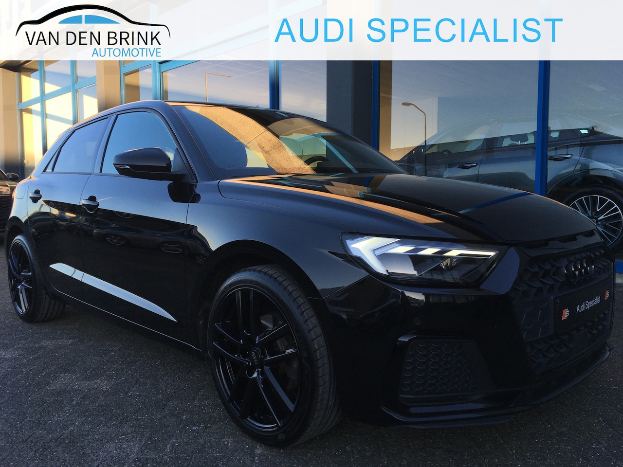 Audi A1 Sportback - 30 TFSI Black Ed. Keyless Sfeer Camera CarPlay LED - AutoWereld.nl