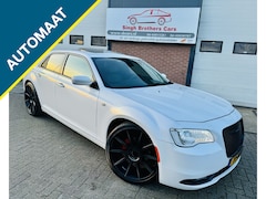 Chrysler 300C - 3.6 AUT KEYLESS CAMERA LEER NAVI XENON VOL