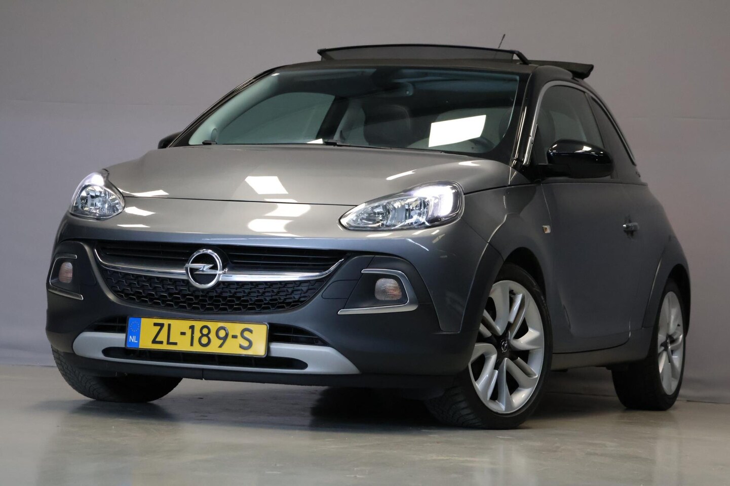 Opel ADAM - 1.0 Turbo Rocks BlitZ|Cabrio Dak|Vol Opties| - AutoWereld.nl