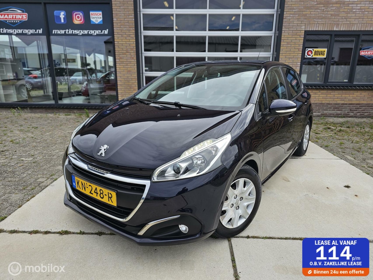 Peugeot 208 - 1.2 PureTech Blue Lion CRUISE AIRCO NAVI - AutoWereld.nl