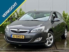 Opel Astra - 1.4 Turbo Edition