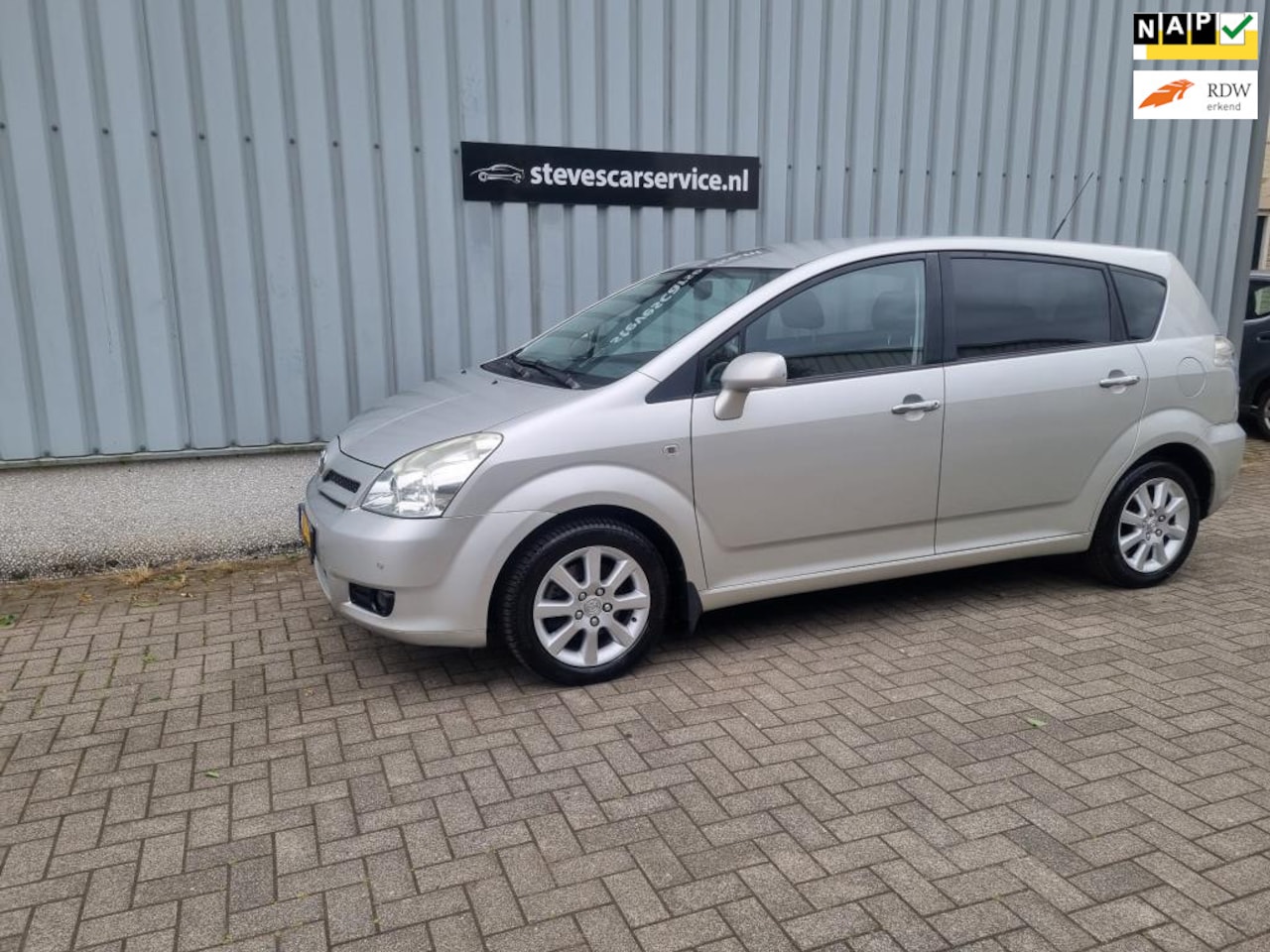 Toyota Verso - 1.6 VVT-i Dynamic navigatie trekhaak airco - AutoWereld.nl