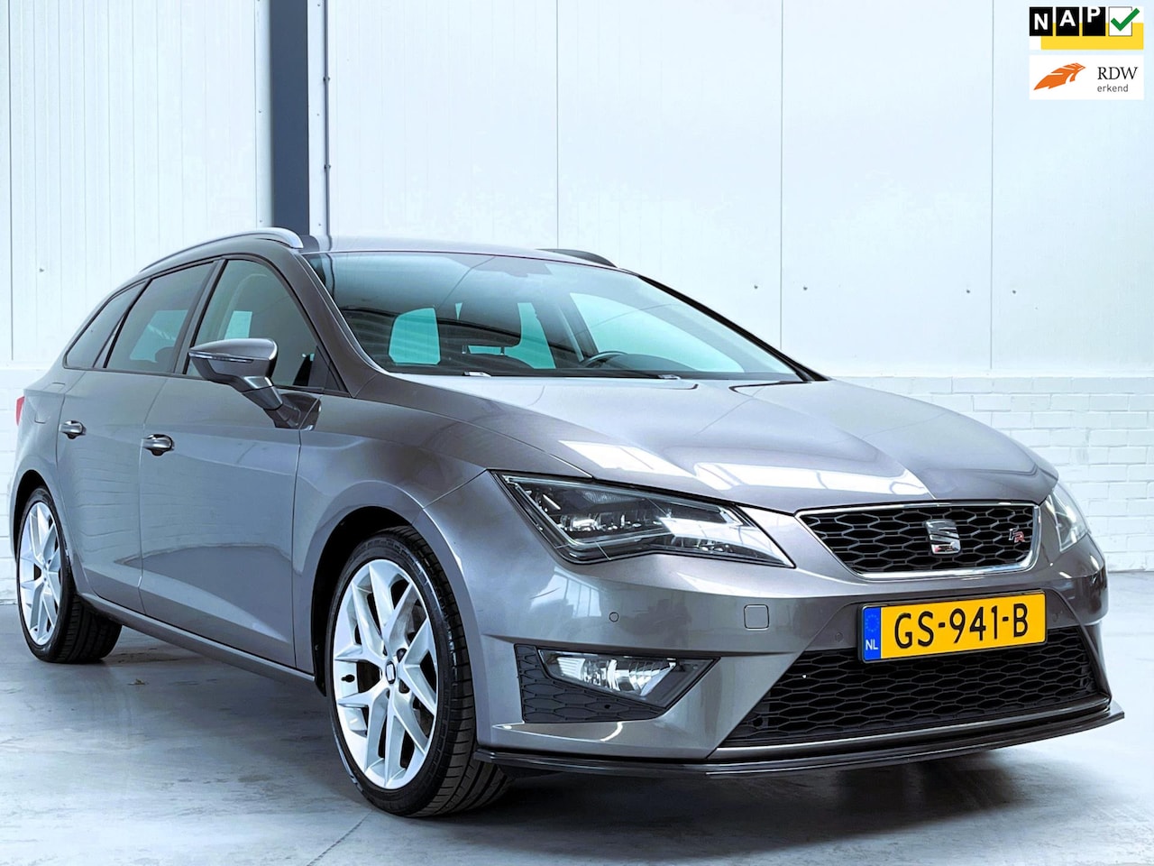 Seat Leon ST - 1.4 TSI ACT FR Dynamic Led|18 INCH - AutoWereld.nl