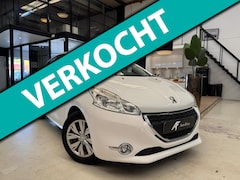 Peugeot 208 - 1.2 e-VTi Nette auto Garantie NAP Automaat Cruise Control Bluetooth Airco Navigatie