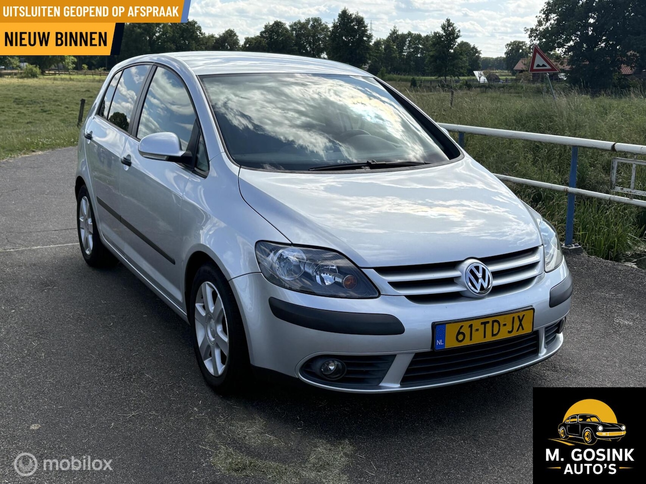 Volkswagen Golf - 1.6 Trendline Business Airco Trekhaak - AutoWereld.nl