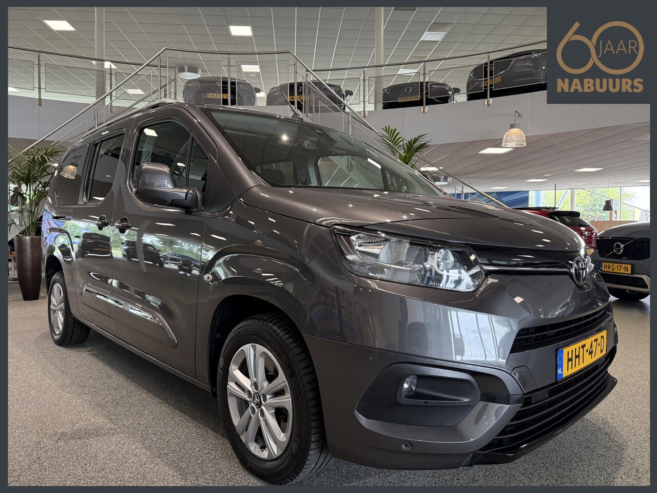 Toyota ProAce City Verso - 1.2 Turbo Dynamic Long 7p 1.2 Turbo Dynamic Long 7p. Automaat, Camera - AutoWereld.nl