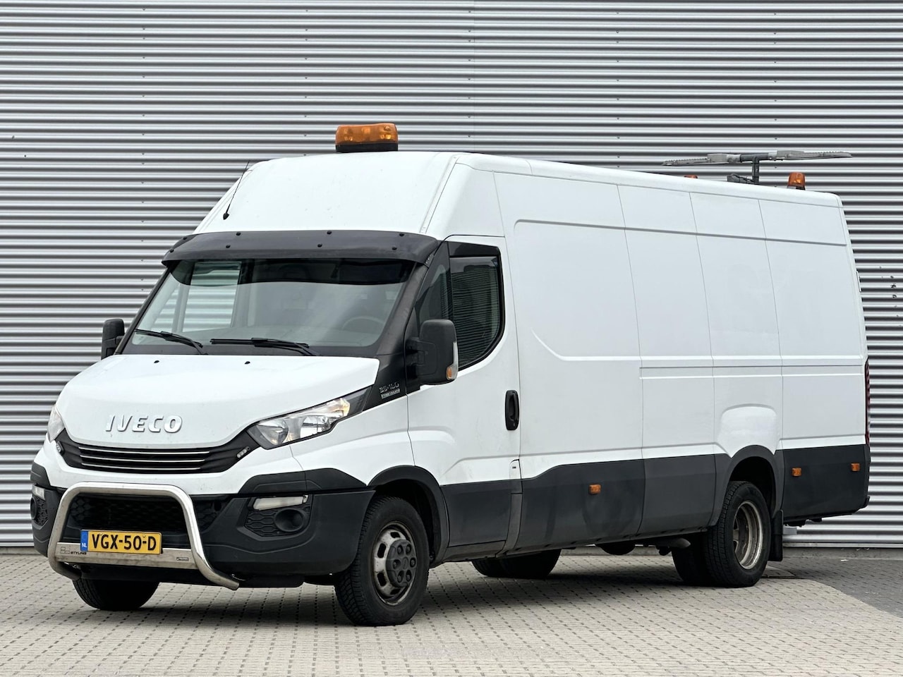 Iveco Daily - 35C16V 2.3 410 L4H2 automaat - AutoWereld.nl