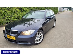 BMW 3-serie Touring - 318i Business Line NAVI SPORTSTOELEN