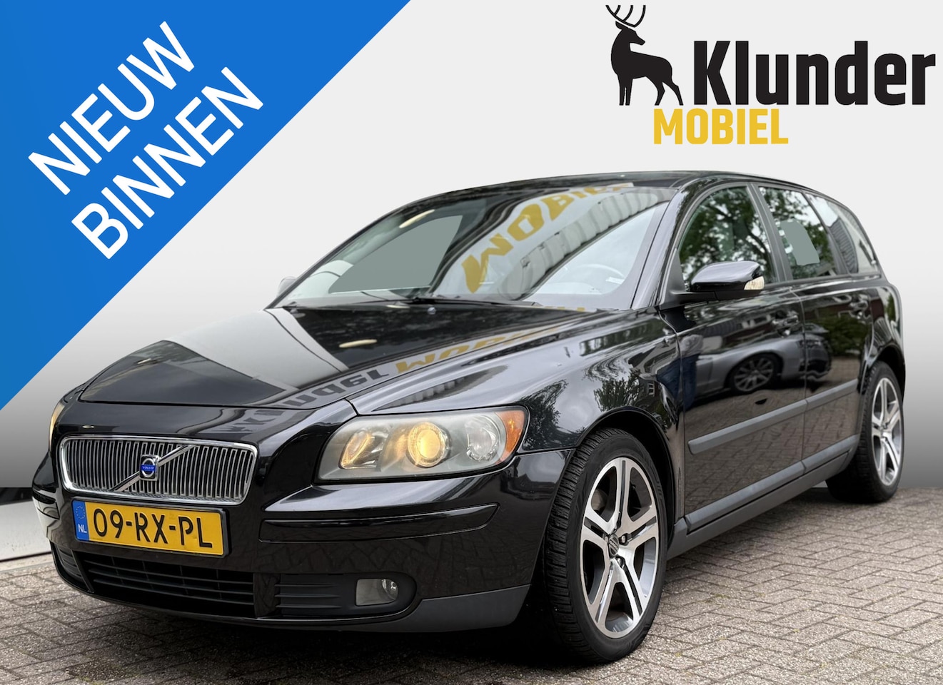 Volvo V50 - 2.4 Momentum Aut. |Airco|Lees Tekst| - AutoWereld.nl