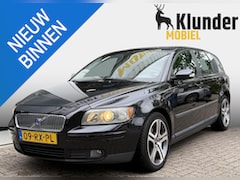 Volvo V50 - 2.4 Momentum Aut. |Airco|Lees Tekst|
