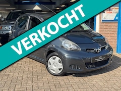 Toyota Aygo - 1.0-12V Comfort Navigator 2012 AUT AIRCO NAP