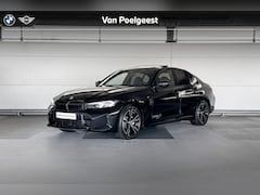 BMW 3-serie - Sedan 320e | M Sportpakket | Trekhaak met elektrisch wegklapbare kogel | Selections 500