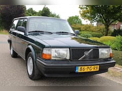 Volvo 240 - 2.0I Polar Stationwagon airco/stuurbekr./lm velgen/trekhaak