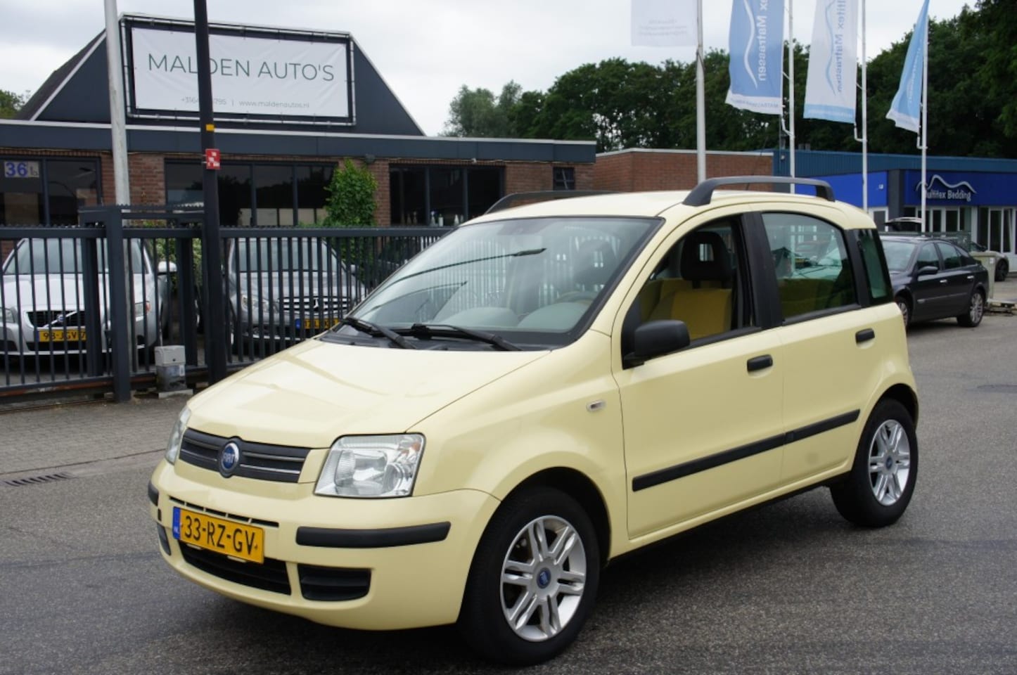 Fiat Panda - 1.2 EMOTION Keurige Panda AUTOMAAT nieuwe apk - AutoWereld.nl