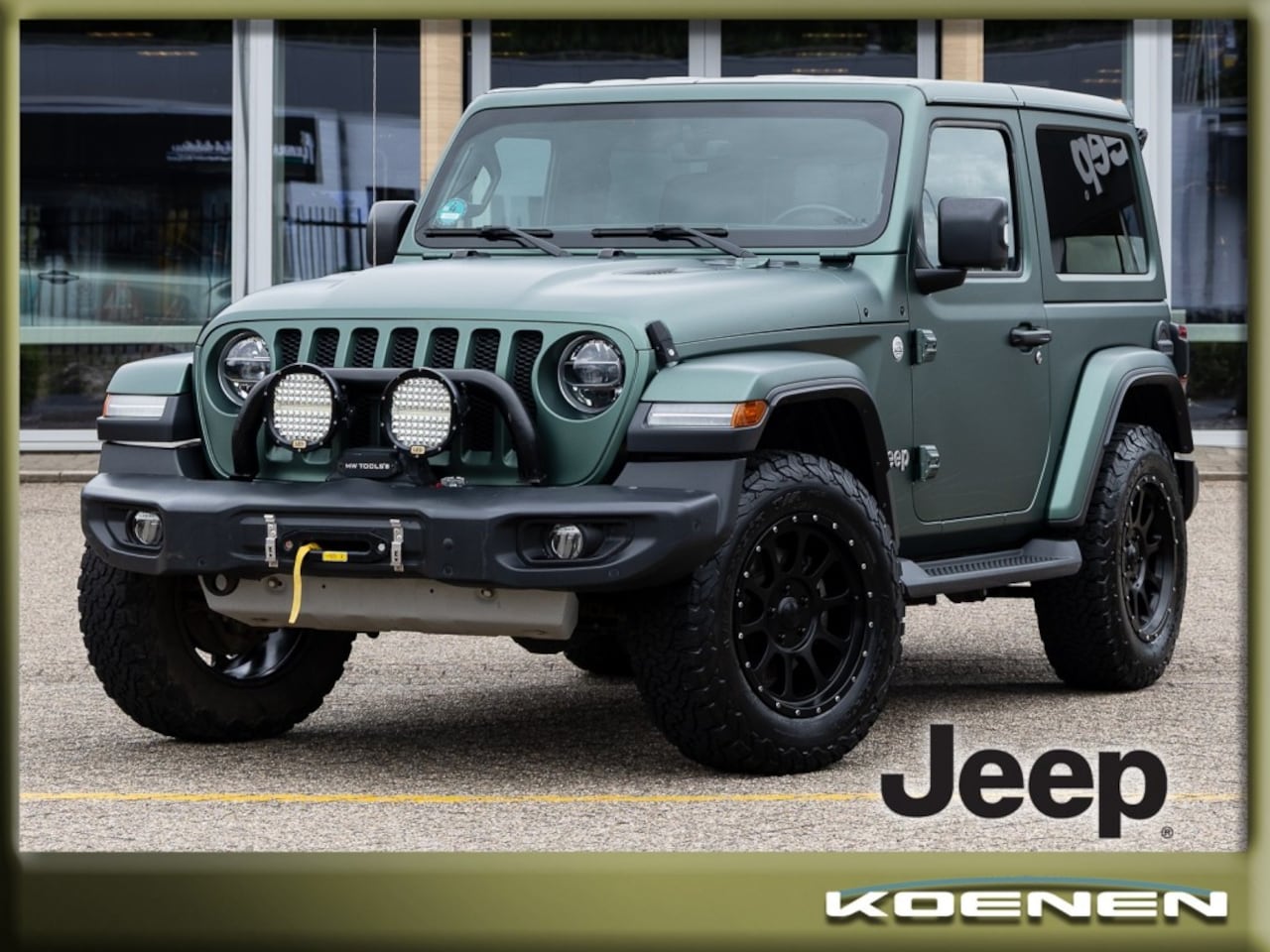 Jeep Wrangler - 2.0T Sahara 4WD Automaat 2 drs LEER / LIER / MATGROENE WRAP - AutoWereld.nl
