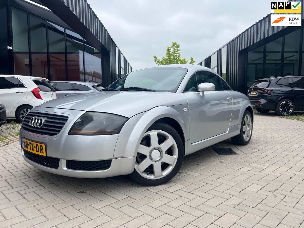 Audi TT - 1.8 5V Turbo 179 PK! Clima Stoevw Nwe APK ! - AutoWereld.nl