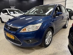 Ford Focus - 1.6 GHIA Sedan APK juli 2026 Trekhaak Airco