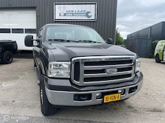 Ford F250 - USA Pickup Lariat 6.0 V8 Turbo Diesel