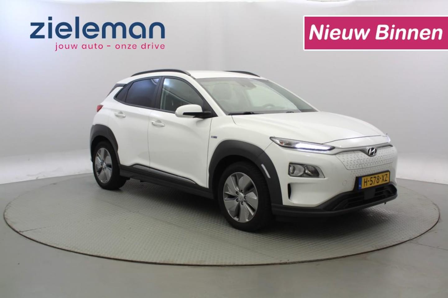Hyundai Kona Electric - Electric Fashion 64 kWh - Carplay, Camera, Stoelverw. SOH 100% - AutoWereld.nl
