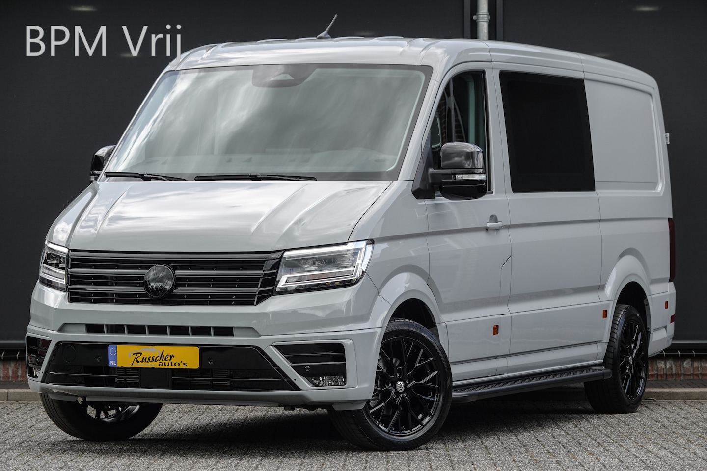 Volkswagen Crafter - L3H2 | 177Pk Aut. | Dubbele Cabine | Nieuw Model | 10,4'' Navigatie | 19'' | Traffic Grey - AutoWereld.nl