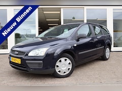 Ford Focus Wagon - Automaat, Airco, Cruise Control, Trekhaak, 1.6-16V Trend