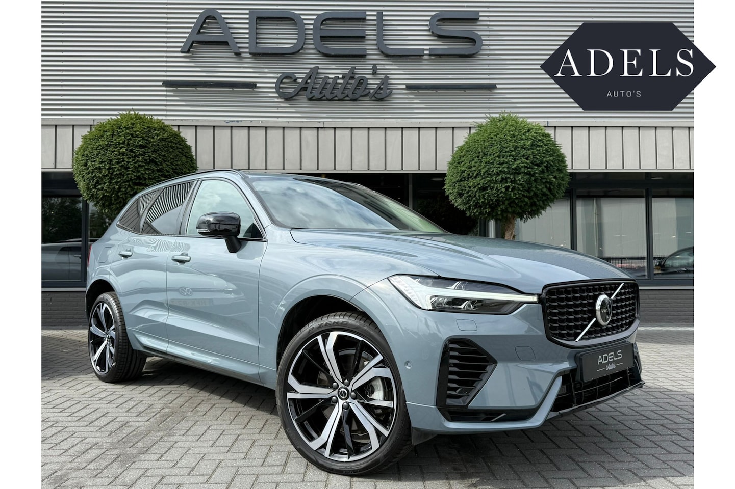 Volvo XC60 - 2.0 T8 Plug-in hybrid AWD Ultimate Dark Thunder Grey R Design Panodak Harman Kardon HUD 36 - AutoWereld.nl