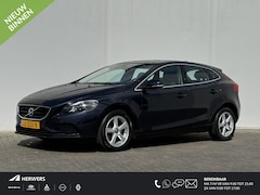 Volvo V40 - 2.0 T2 Nordic+ / Navigatie / Climate Control / Cruise Control / Stoelverwarming