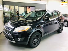 Ford Kuga - 2.5 20V 200pk/Carplay/Trekhaak
