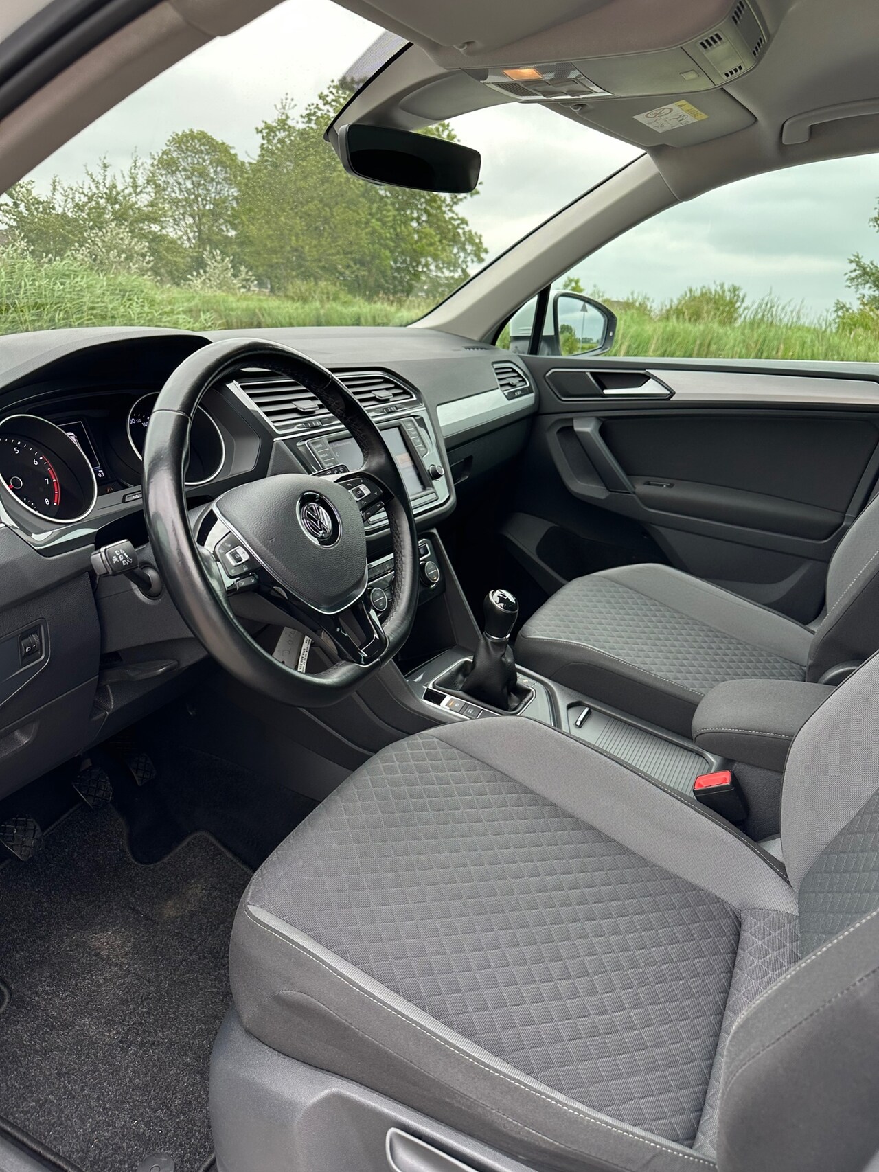 Volkswagen Tiguan - 1.4 TSI Comfortline 1.4 TSI Comfortline, Navi, Cruisecontrol, PDC, Bluetooth