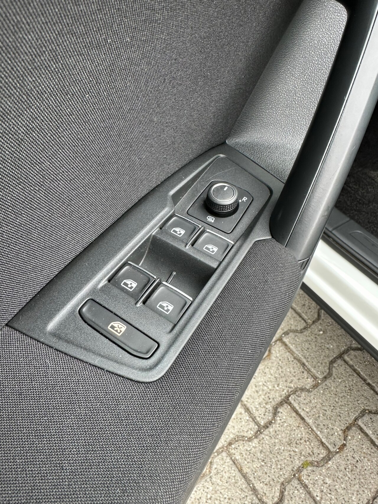 Volkswagen Tiguan - 1.4 TSI Comfortline 1.4 TSI Comfortline, Navi, Cruisecontrol, PDC, Bluetooth