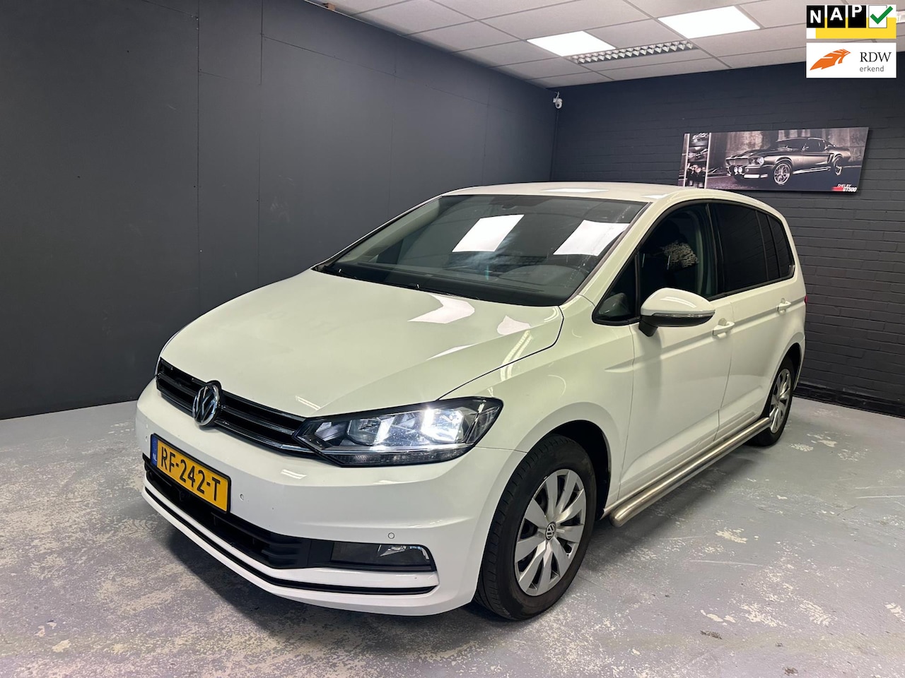 Volkswagen Touran - 2.0 TDI SCR Comfortline Parker-Sen. 2017 DSG Rijdt Goed ! - AutoWereld.nl