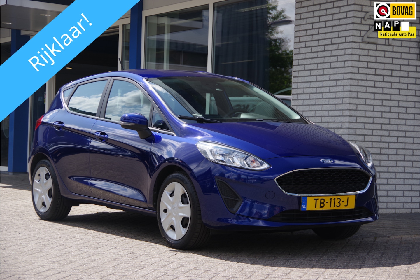 Ford Fiesta - 1.1 Trend Cruise Trekhaak Navigatie Lane-assist PDC - AutoWereld.nl