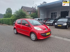 Peugeot 107 - 1.0-12V XS