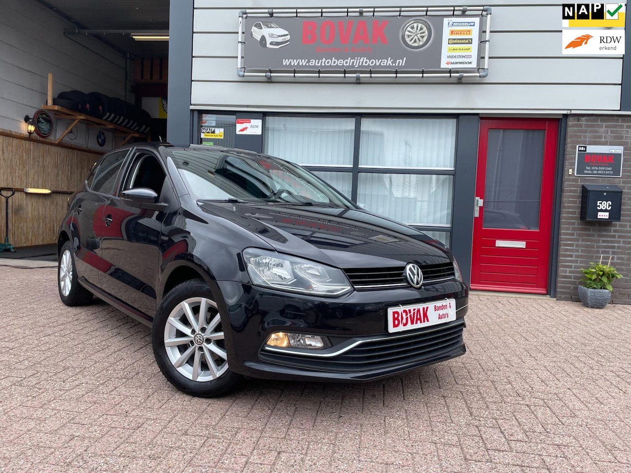 Volkswagen Polo - 1.0i 12v Comfortline 5 Deurs - AutoWereld.nl