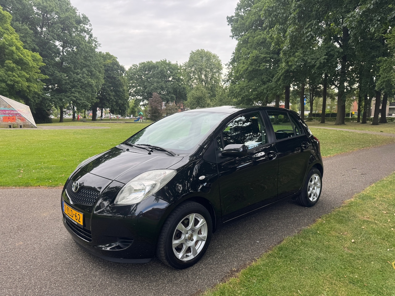 Toyota Yaris - 1.3 VVTi Terra Airco-Nette auto - AutoWereld.nl