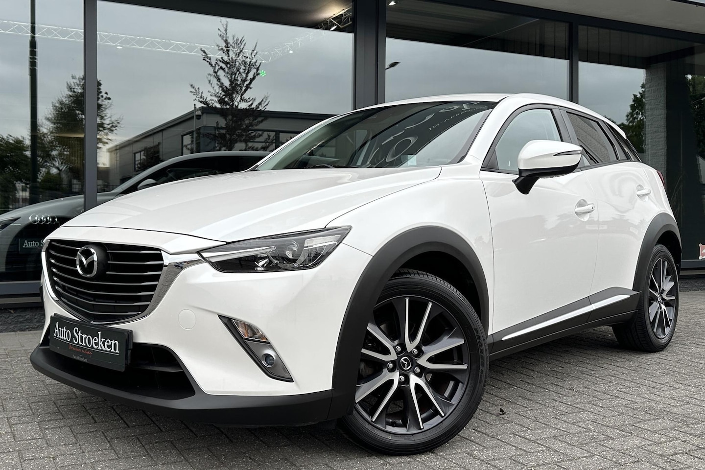 Mazda CX-3 - 2.0 GT-Luxury Leer Navi Camera Xenon Clima - AutoWereld.nl