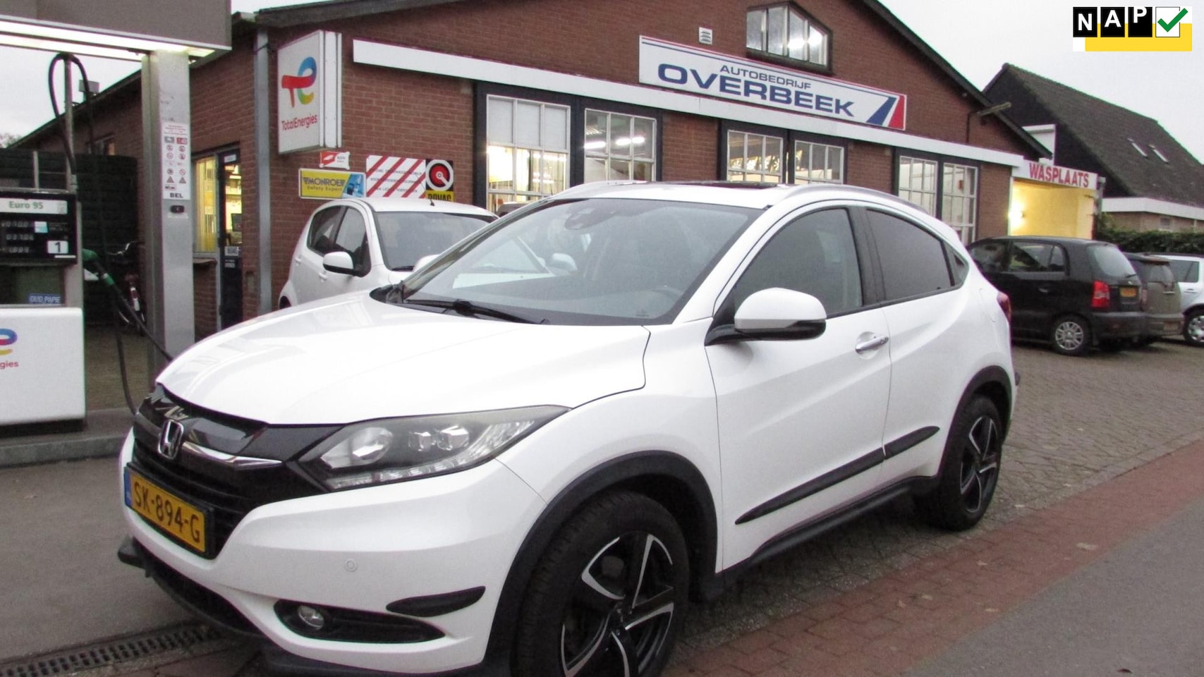Honda HR-V - 1.5 i-VTEC Executive 1.5 i-VTEC Executive,Automaat - AutoWereld.nl