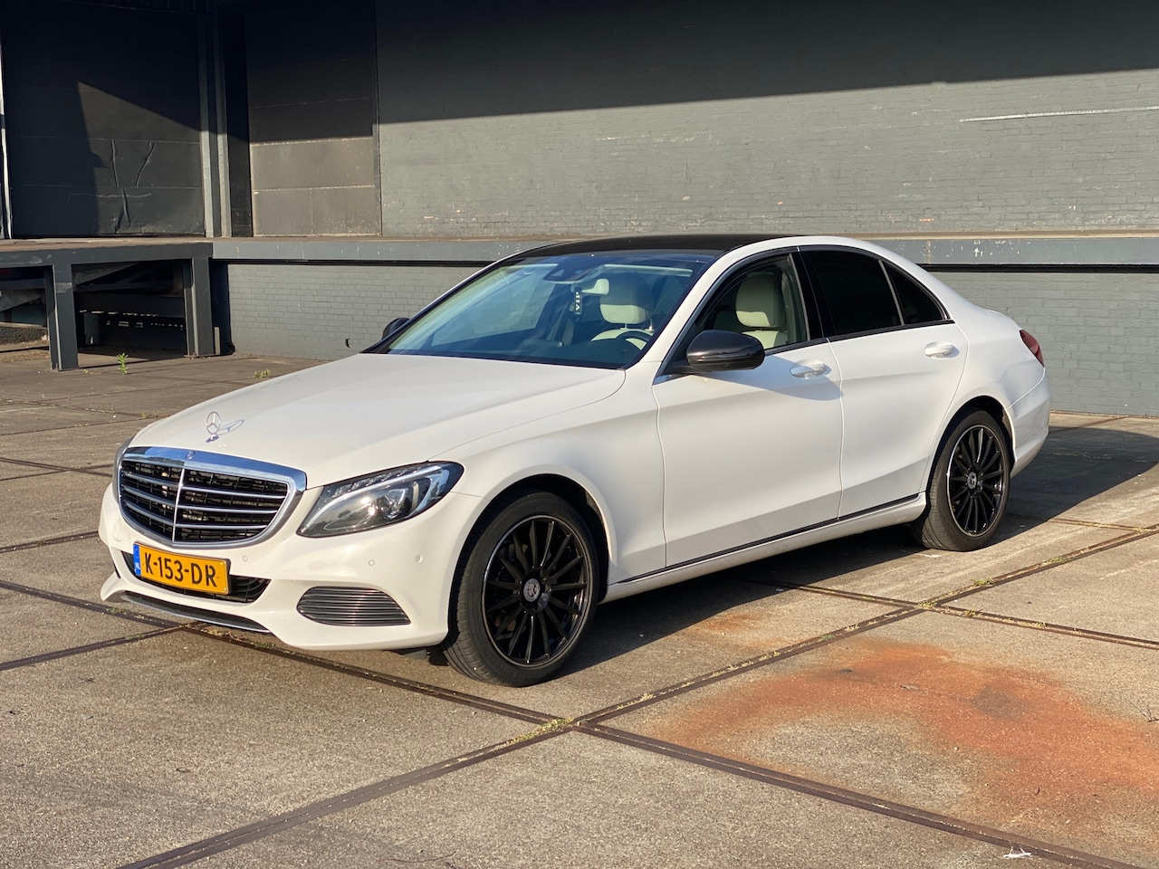 Mercedes-Benz C-klasse - 180 Benzine Auyomaat Nette Auto - AutoWereld.nl