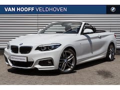 BMW 2-serie Cabrio - 220i High Executive M Sport Automaat / Achteruitrijcamera / Sportstoelen / M Sportonderste