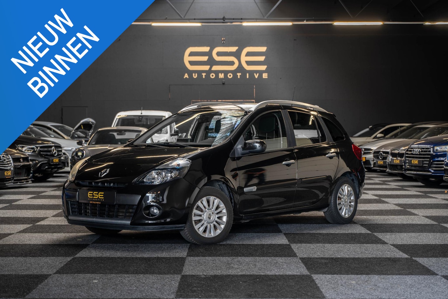 Renault Clio Estate - 1.2 TCE Collection | Airco | Navi | Trekhaak - AutoWereld.nl