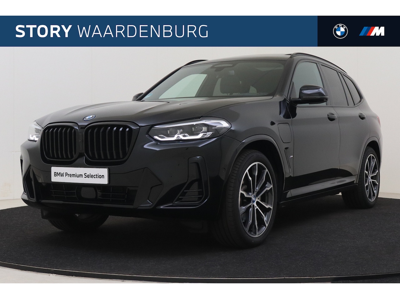 BMW X3 - xDrive30e High Executive M Sport Automaat / Panoramadak / Trekhaak / Sportstoelen / Comfor - AutoWereld.nl