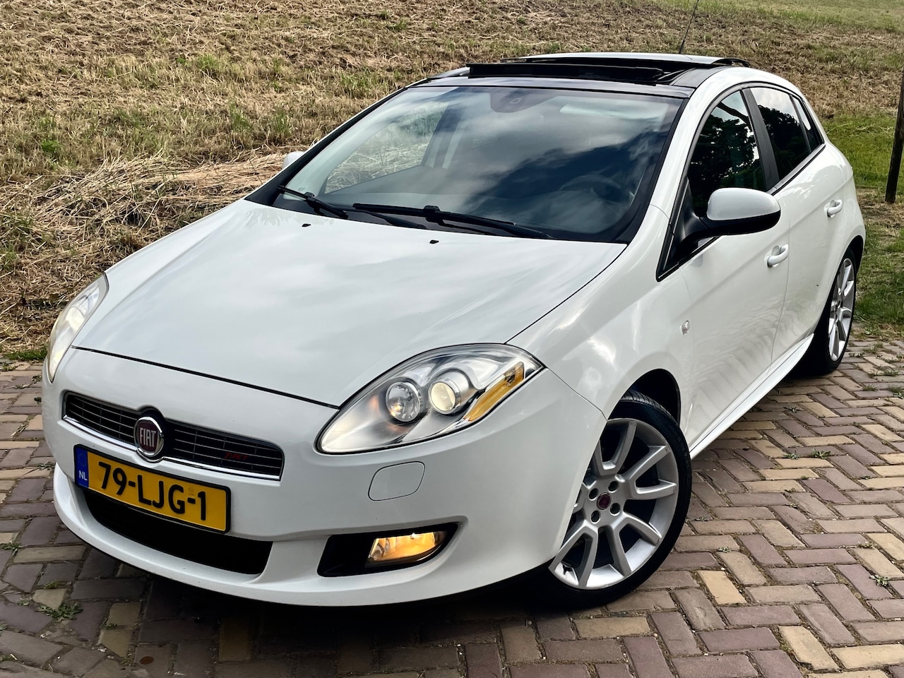 Fiat Bravo - 1.4 T-Jet Sport Plus - AutoWereld.nl