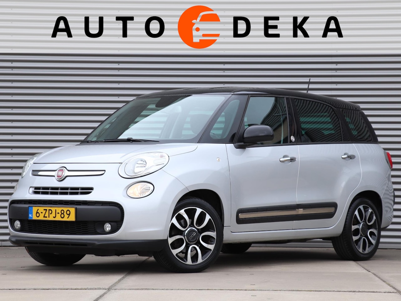 Fiat 500 L Living - 0.9 TwinAir Lounge 7 PERS. *Navigatie*Parkeersens.* - AutoWereld.nl
