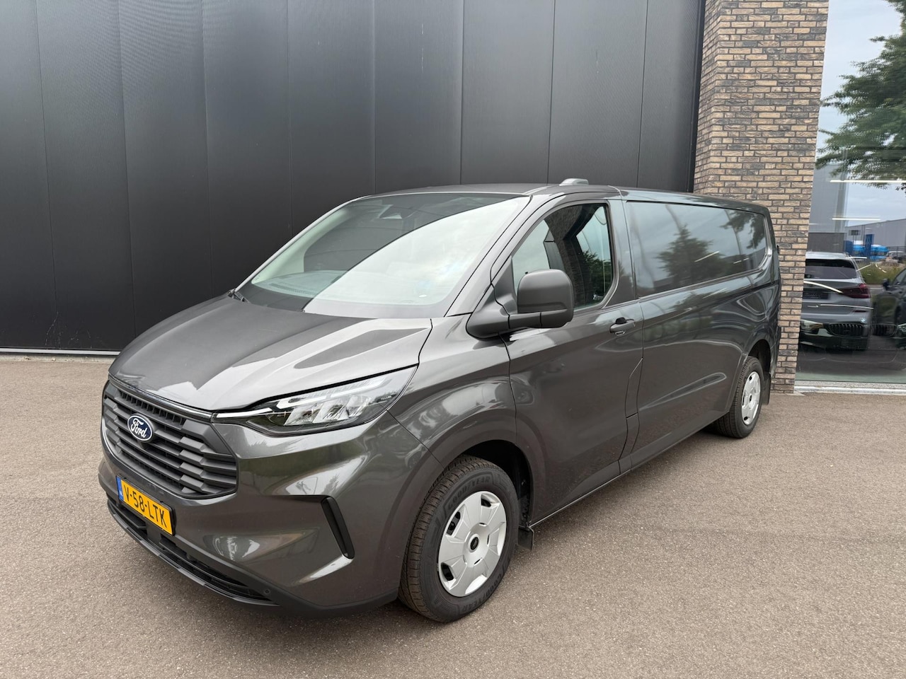 Ford Transit Custom - 320 2.0 TDCI L2H1 Trend Navi, Winter pack, LED etc. etc. - AutoWereld.nl