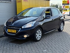 Peugeot 208 - 1.2 e-VTi Automaat Envy ECC AIRCO Navi Pdc 1e eigenaar
